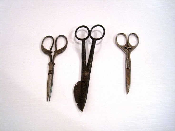 https://www.etsy.com/ca/listing/158954920/instant-collection-antique-scissors